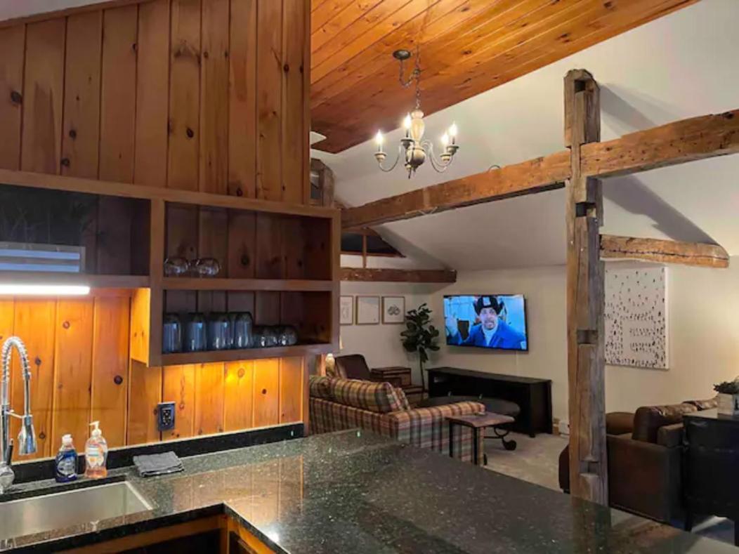 Apartament Froggy Goggle Barn Marathon Zewnętrze zdjęcie