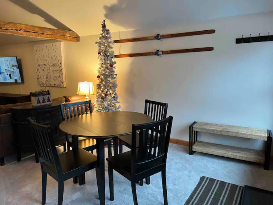 Apartament Froggy Goggle Barn Marathon Zewnętrze zdjęcie
